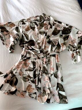 Vintage Victoria’s Secret Bridal Floral Satin Kimono Robe in Blush and Olive